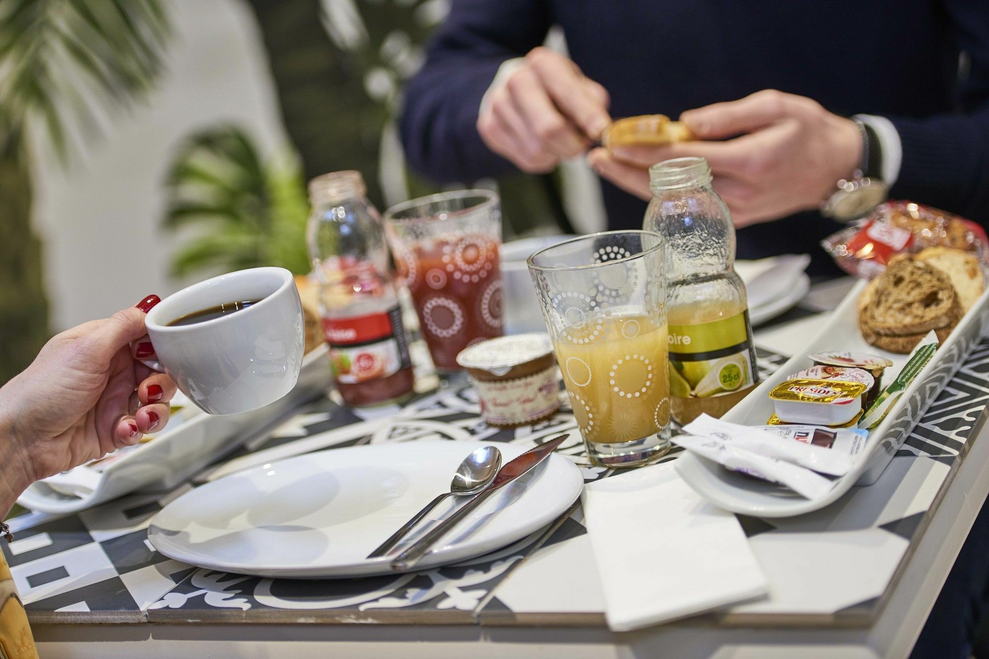 L'Aparthotel Lhl 디종 외부 사진